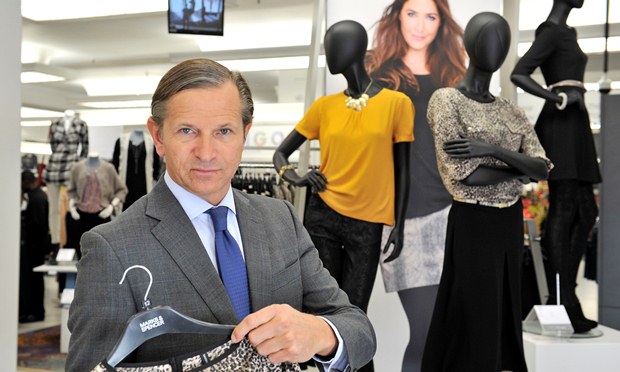 M&S suffers profit drop